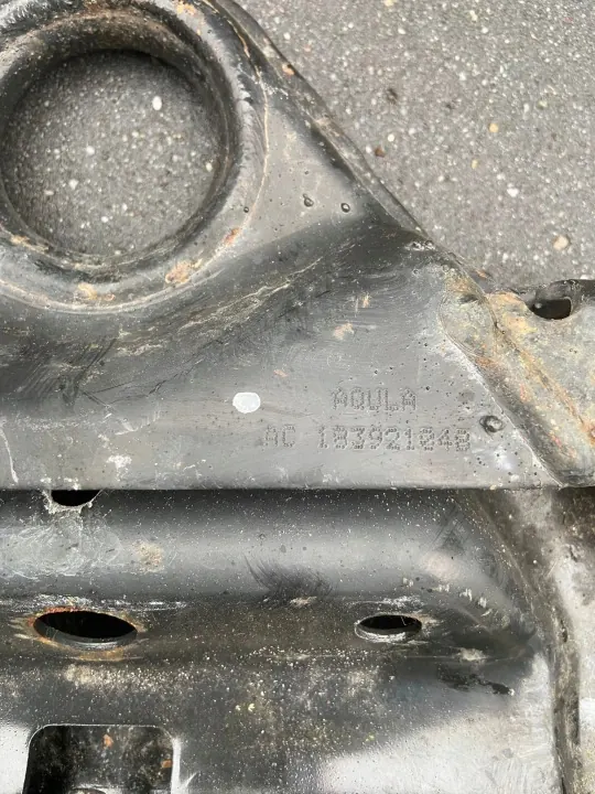 OEM 214542011 Crochet de Remorquage Range Rover Sport L494 image 3