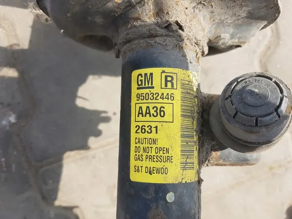 AMMORTIZZATORE ANTERIORE DESTRO CHEVROLET SPARK III M300 1.0 B OEM 95032446 image 5