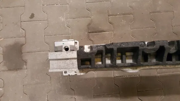 Etupuskuri Vahvistus VW Touareg III 2018 760807109B image 2