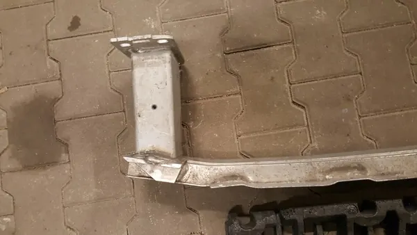 Etupuskuri Vahvistus VW Touareg III 2018 760807109B image 6