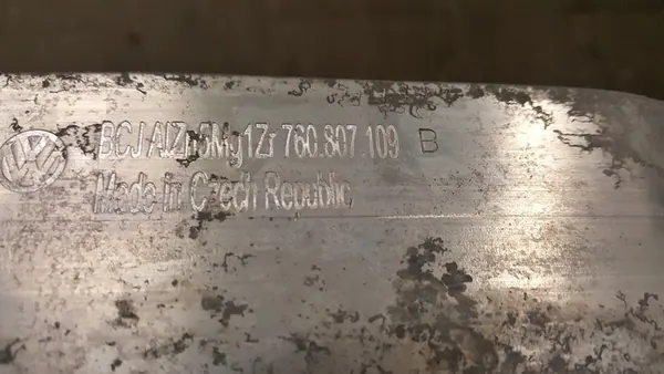 Etupuskuri Vahvistus VW Touareg III 2018 760807109B image 9