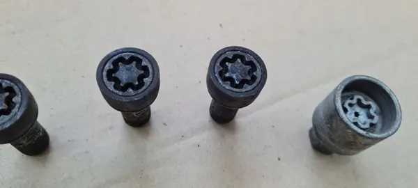 Pinos de elevação Audi OE para A5 8T, A6 C6/C7, A4 B8/B9 image 3