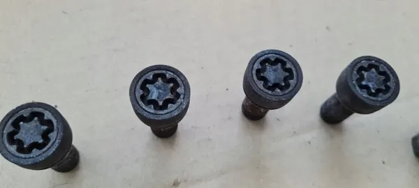 Pinos de elevação Audi OE para A5 8T, A6 C6/C7, A4 B8/B9 image 4