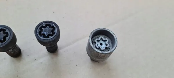 Pinos de elevação Audi OE para A5 8T, A6 C6/C7, A4 B8/B9 image 5