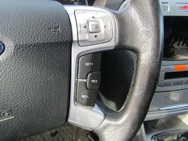 Volante Ford Mondeo MK4 OEM AK-6-91183 - Usado image 3