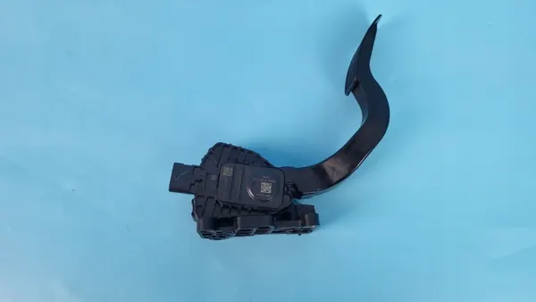 Pédale d'accélérateur Tesla Model 3 OEM 1044695-00-A image 4