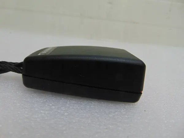 Seat Belt Buckle Mercedes W639 A6398600069 image 4