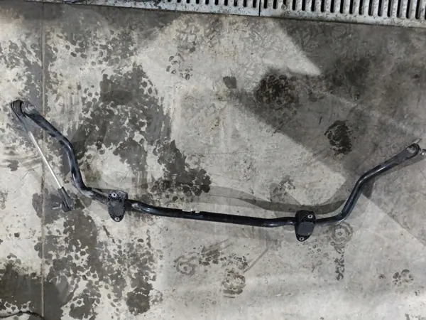 Stabilointitanko OEM 6853911-01 MINI Countryman F60:lle image 2