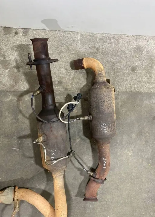 Catalyseur OEM 184559 pour Ford F-Series image 8
