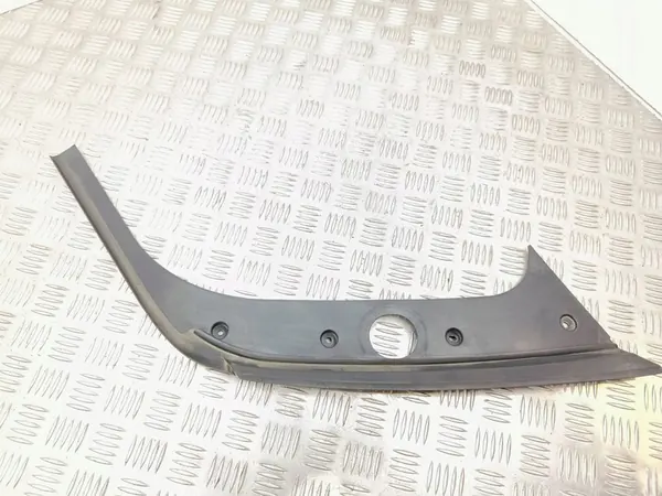 Garniture de fenêtre arrière Mercedes-Benz GL X164 2010 A1646700487 image 1