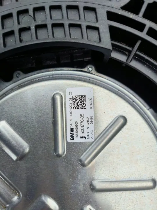 BMW Kylarfläkt OEM QUA8355 för X1 X2 modeller image 3