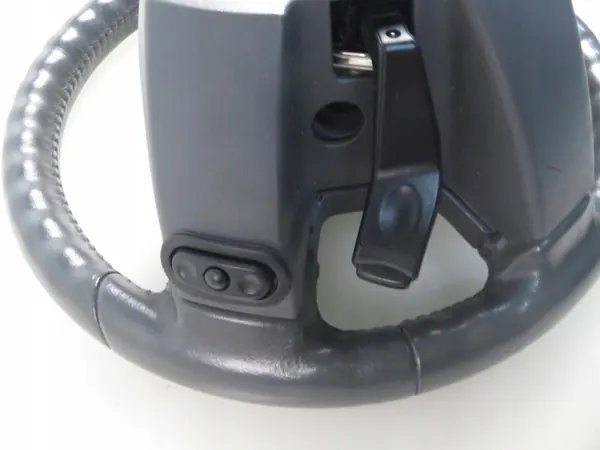 Volante usado OEM M1068909 para Dodge image 4