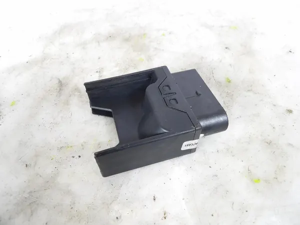 SKODA SUPERB IV 2.0TSI Bränslepumpkontroller 3Q0906093A image 2