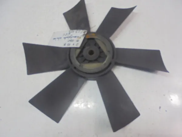 Mercedes motorventilator OEM 1022050506 - Gebruikt image 2