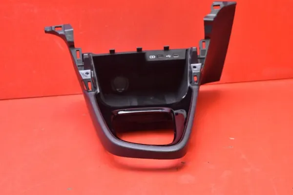 Mittentunnel OEM 58810-0D330-CO för Toyota Yaris Cross image 3