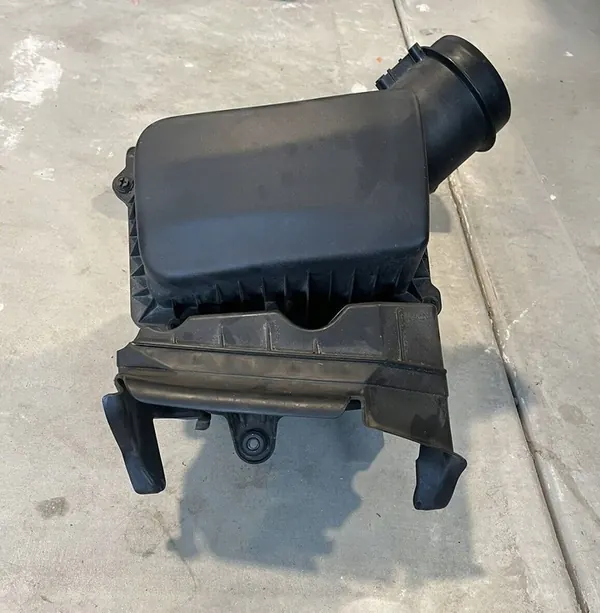 Boîtier de Filtre à Air Jeep Gladiator 3.0 CRD image 1