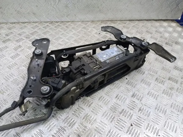 Audi RS7 Ophangingcompressor OEM 4K0616005C image 5
