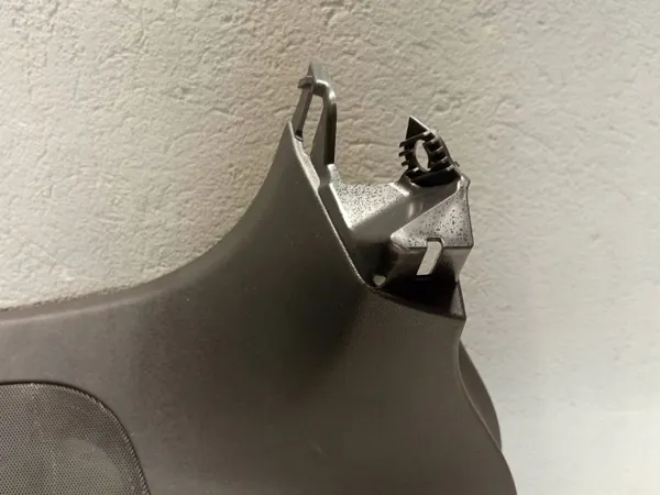 Tesla OEM 1622264-00-B Panel Lateral Maletero image 9