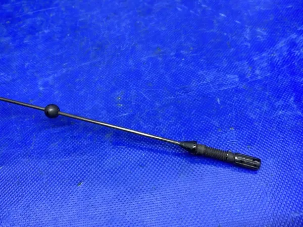 Oljesticka OEM 06B103663G för Audi A4 B6 VW Passat image 6