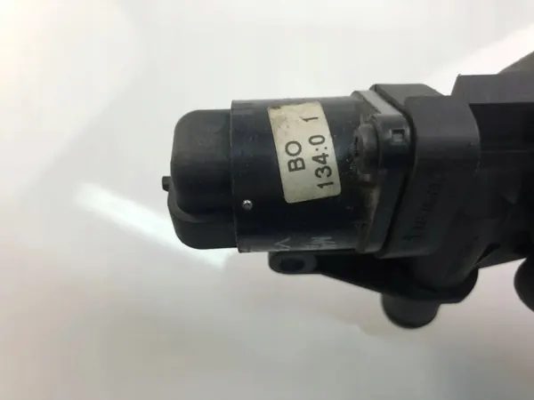 Tyhjäkäyntiventtiili OEM 7700102539E Renault Megane image 3