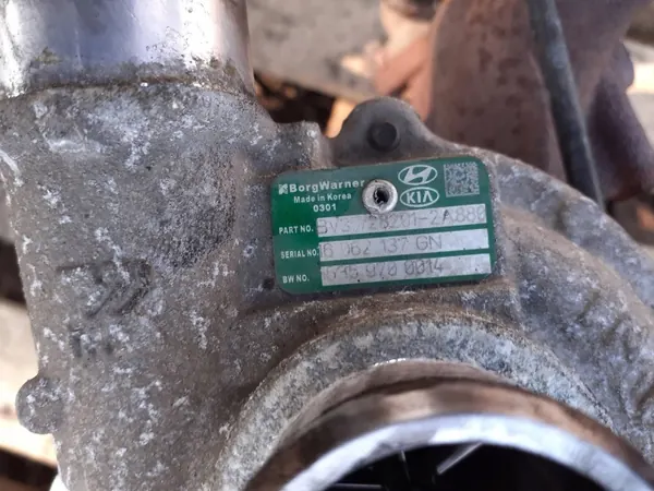 Turbo usado OEM 282012A880 para Hyundai i30 II image 3