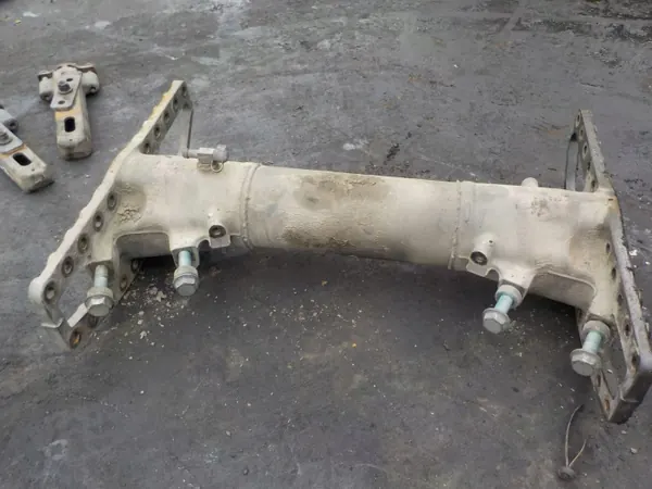 Poutre de support de châssis Mercedes-Benz OE pour Actros MP4 image 2