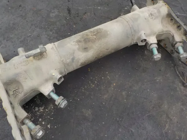 Poutre de support de châssis Mercedes-Benz OE pour Actros MP4 image 3