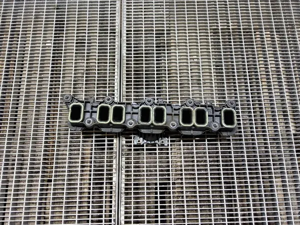 Inlaatspruitstuk Ford Ranger 2015 image 3