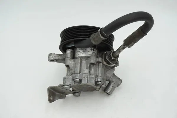 Servostyrningspump Mercedes Sprinter W906 A0034669301 image 4