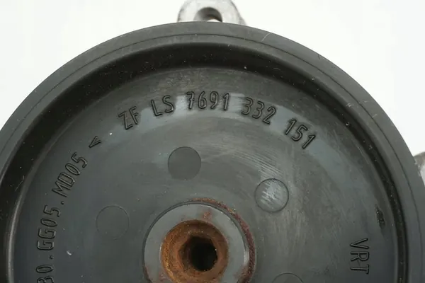 Servostyrningspump Mercedes Sprinter W906 A0034669301 image 7