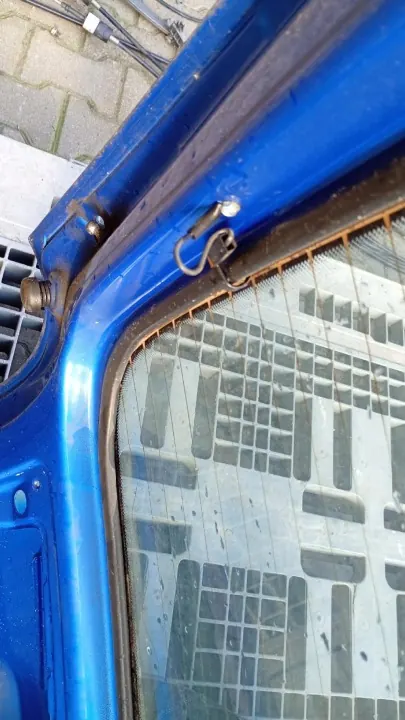 OEM 133263/VOLVOMAR Achterklepglas Opel Corsa B image 4