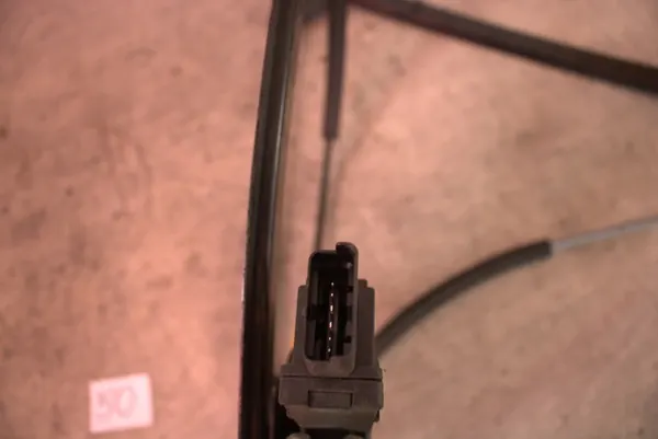 Mecanismo de janela dianteira esquerda Renault Laguna II 8200000937 image 2