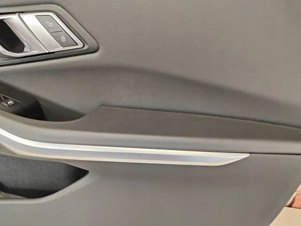 Framhöger Dörrklädsel Läder Svart OEM 9460728 image 8