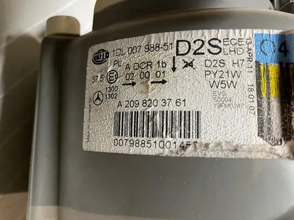 Linker voorlicht MERCEDES CLK W209 XENON image 10