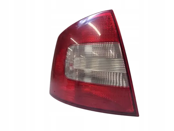 Vänster bakljus Skoda Octavia Mk2 (1Z) OEM 1Z5945095B image 4