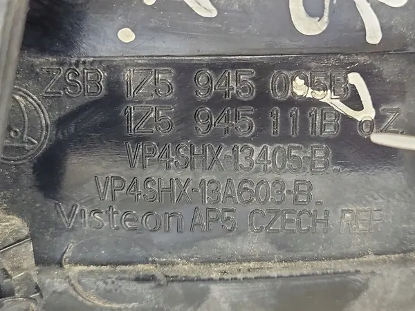 Vänster bakljus Skoda Octavia Mk2 (1Z) OEM 1Z5945095B image 7