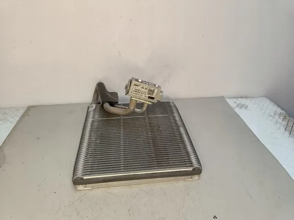 VW T-ROC LIFT 1.5 TSI 2025 Troca de calor 5WB816103A image 1