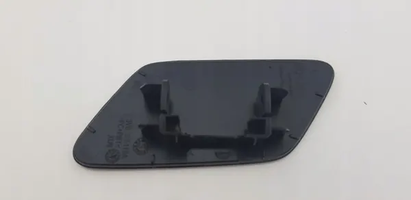 Skoda Superb 3 oikea pesuläppä OEM 3V0955110A image 3
