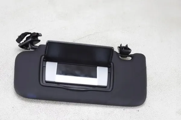Visera izquierda OEM H01B para Ford 1.0L 2020 image 6
