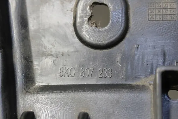 AUDI A4 B8 08- Cubierta de parachoques delantera 8K0807233 image 3