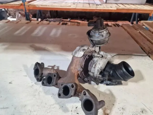 Turboladdare OEM 03G253010A för VW Passat B7 2.0L Diesel image 2
