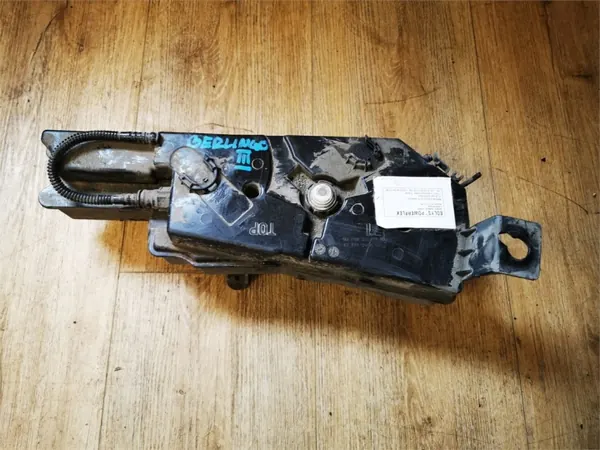 DPF-nestesäiliö OEM 9672052180 Berlingolle/Partnerille image 2