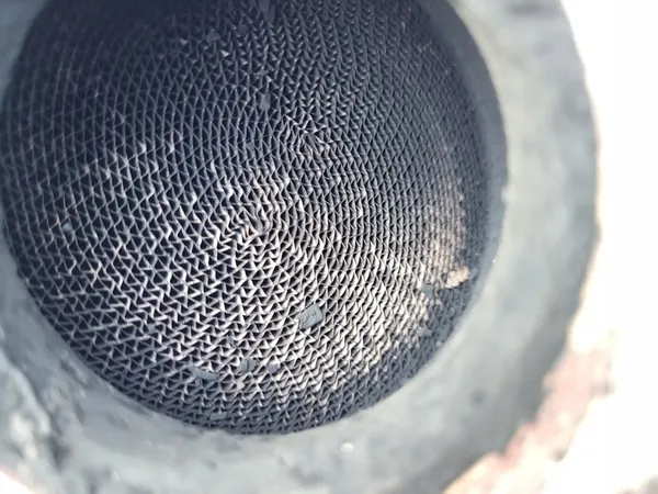 OPEL Astra H Zafira B Catalisador 1.9 CDTI image 4