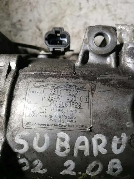 Compressore AC usato Subaru Impreza 2.0 OEM 73111FE021 image 2