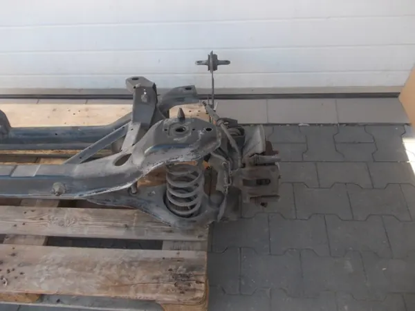 Bakaxelbalk Ford Focus mk1 OEM belka focus mk1 image 6