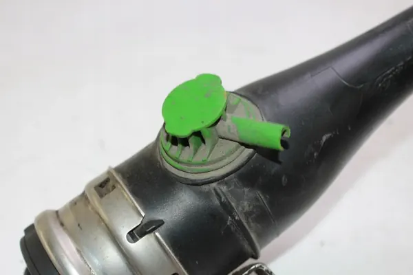 Tankvulpijp OEM 7205700 voor BMW F10 F10N Diesel image 3