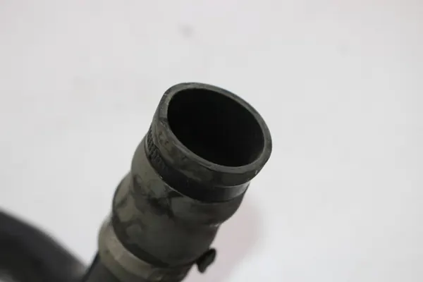 Tankvulpijp OEM 7205700 voor BMW F10 F10N Diesel image 4