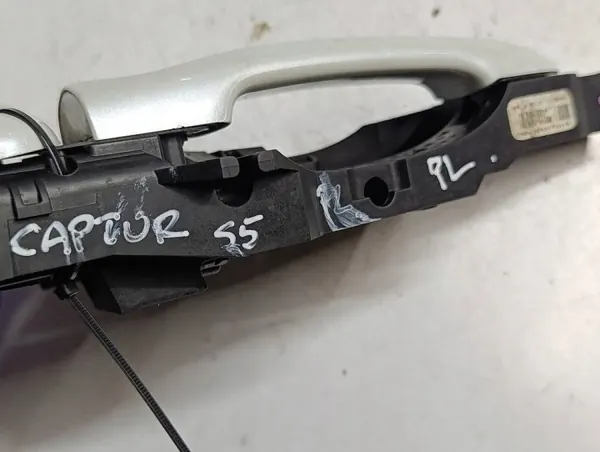 Renault Captur Voor Linker Deurknop OEM 806077201R image 5