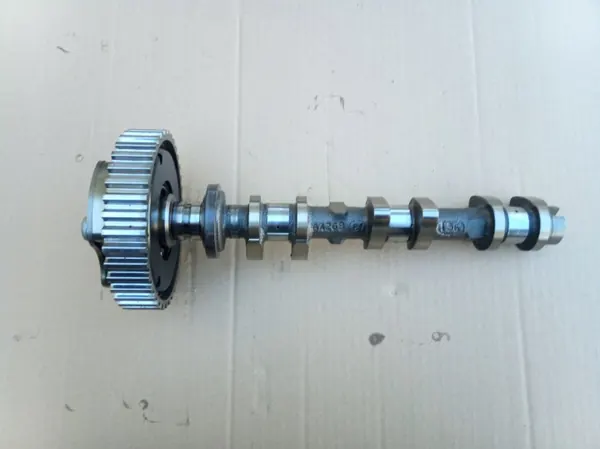 Árbol de levas Ford Fiesta MK8 1.1 Ti-VCT OEM E3BG-6C525-BA image 2