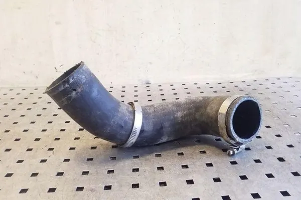 Tubo intercooler VW TIGUAN 2.0L Diesel 2008 OEM 5N0145832J image 2